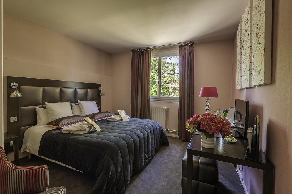 Logis Hotel - Restaurant Le Relais De Comodoliac سان جونيان المظهر الخارجي الصورة