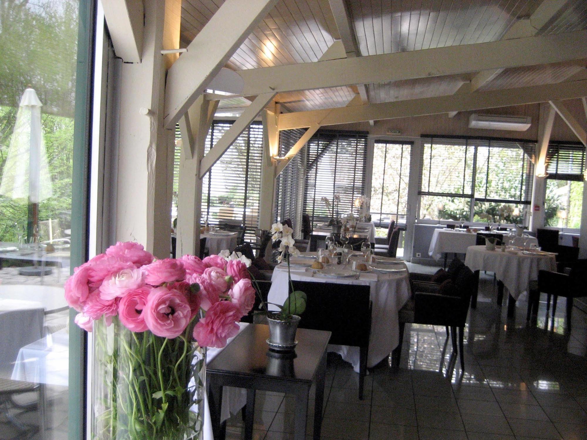 Logis Hotel - Restaurant Le Relais De Comodoliac سان جونيان المظهر الخارجي الصورة